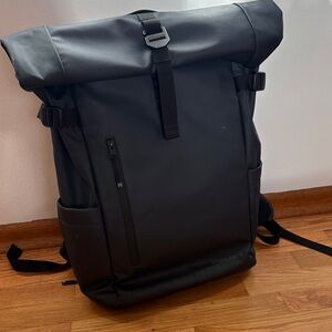 Stubble & Co Roll Top Backpack Midnight Navy 20L
